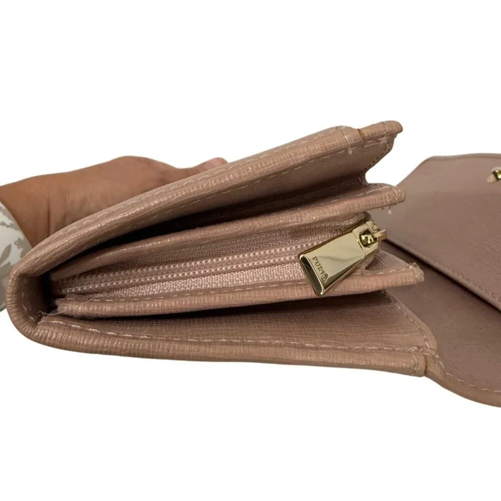 Furla Classic XL Bifold Wallet Dusty Rose Pale Mauve Gold Logo Ladies 7.25 x 4 - Picture 12 of 13